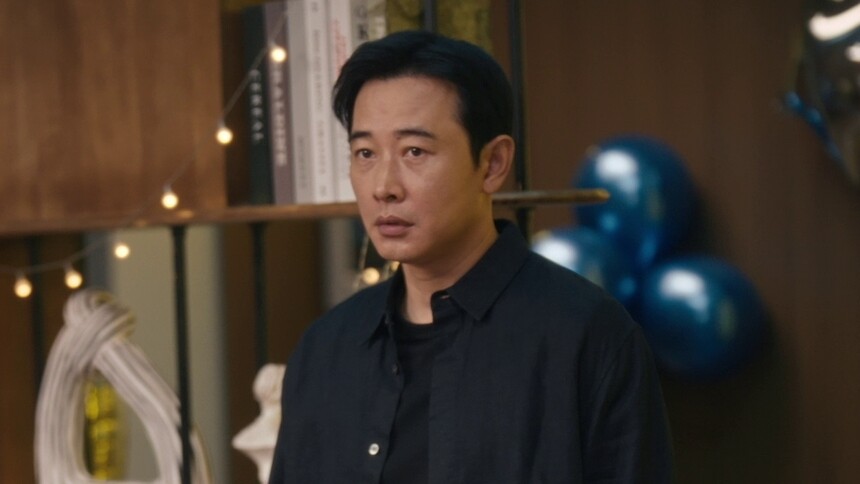 《时差一万公里》第17集看点：张冉给付玉东庆生生嫌隙，成曼姐弟恋遭反对