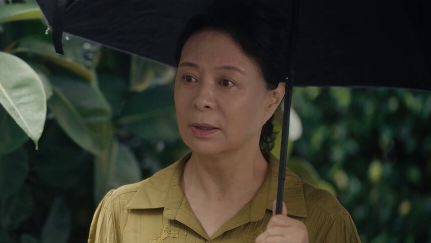 姐姐撞见周爱玲陆铭搬家