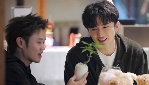 石展承是懂送礼物的！送到王勉心巴上