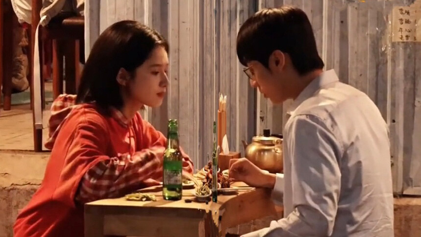 张婧仪陈靖可新剧路透 烧烤摊对戏烟火气拉满