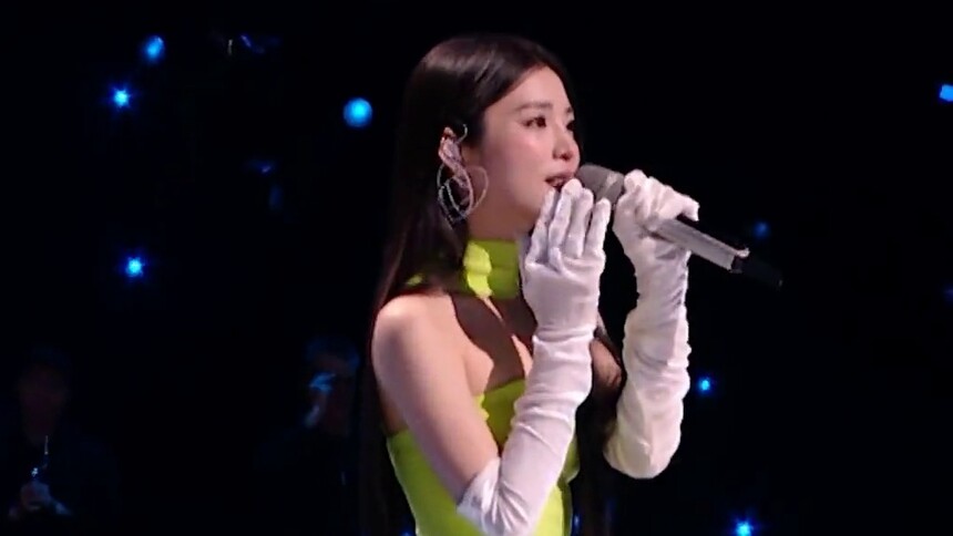 姚晓棠《雨天》心动直拍