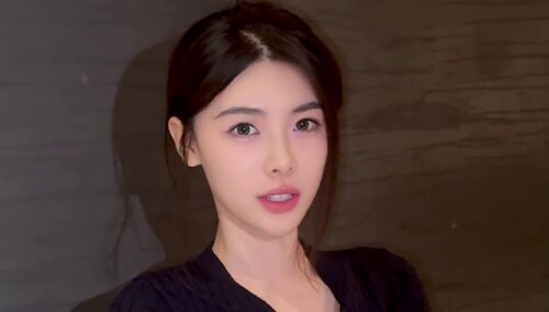 钟雅婷分享旅途仪式感 随身携带的一瓶小香水让每个目的地都有专属“味道标签”！