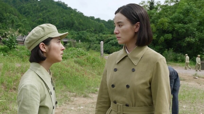 李晓向林月明讲述哥哥的壮烈牺牲