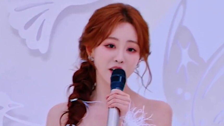 王珞丹/李晟/谭薇/祝绪丹《天空之外》心动直拍