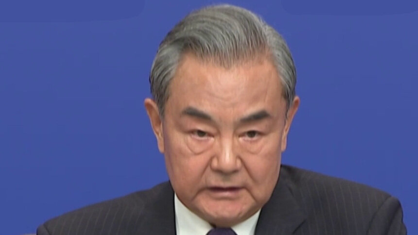 两会·外长记者会｜王毅谈中欧关系：成就彼此，照亮世界