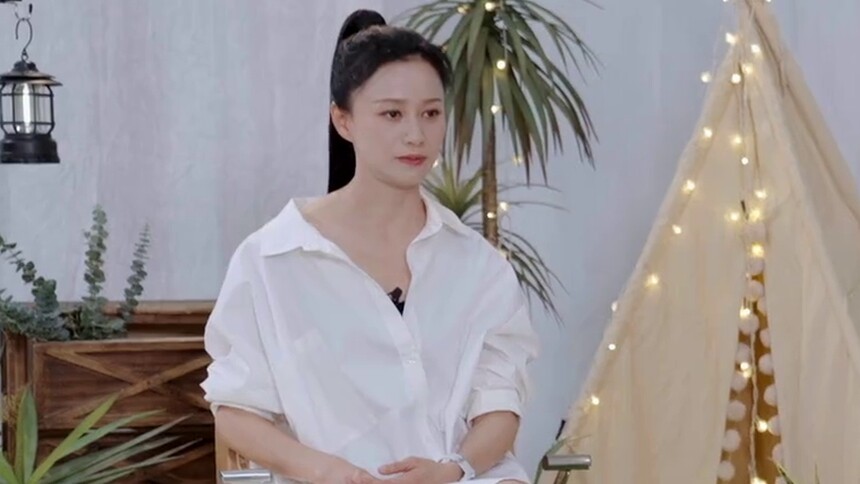 倪虹洁谈与吴宣仪《五福临门》片场趣事 直言吴宣仪非常坚韧