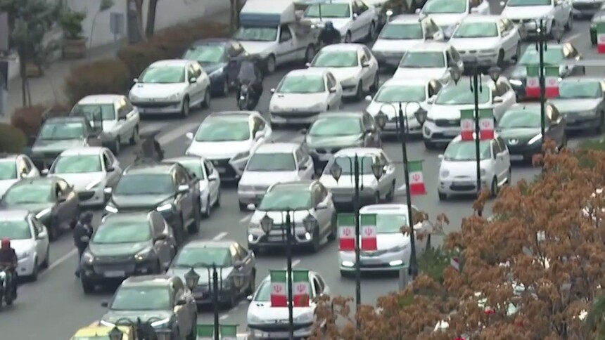 伊朗局势 伊朗伊斯兰革命卫队称保持最高战备状态