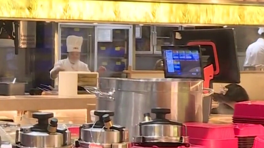 西贝宣布关店102家，记者调查长沙门店经营情况：西贝宣布关店102家 长沙已有两家关闭