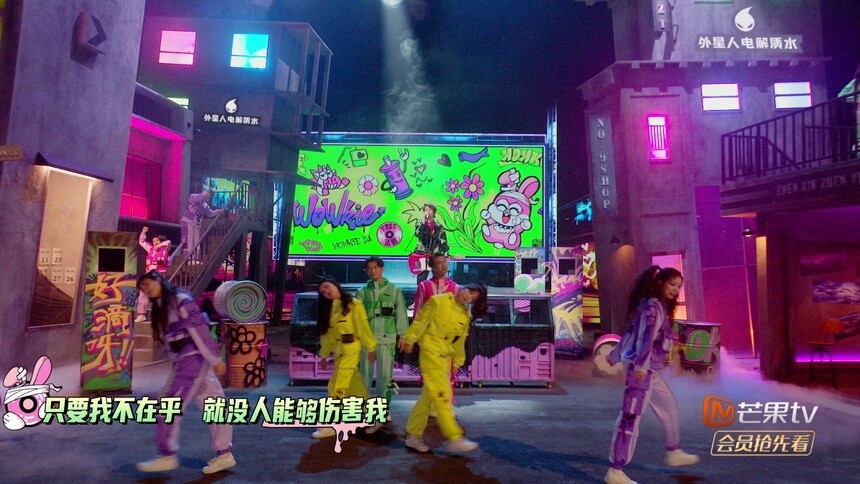 大张伟嗨唱《万物盛开法则》，快乐DNA一触即发！