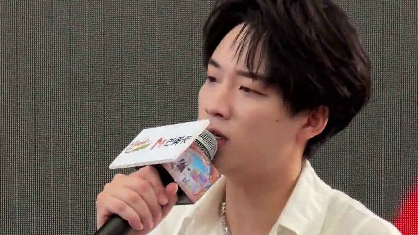 《你好，新同学》动感地带芒果卡超级迎新季-广州站：吴泽林现场唱《嘉宾》超好听！