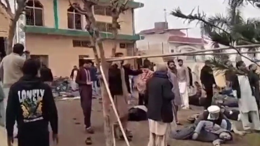 巴基斯坦首都一清真寺爆炸致10人死亡