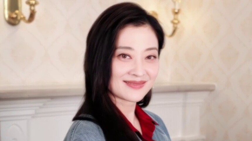 《好好的时光》花絮：梅婷田雨陈昊宇张月庆祝明日开播