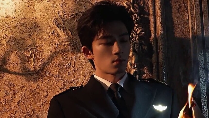 王星越周京泽古堡花絮