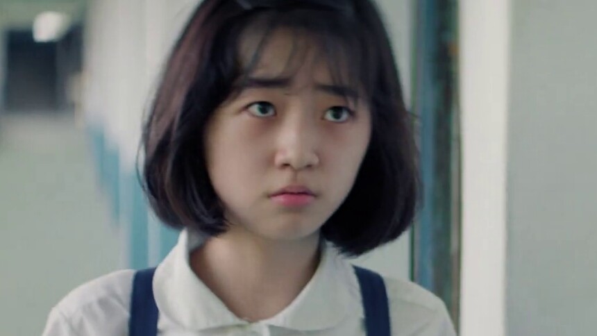 妈妈为女儿送饭怨气满满