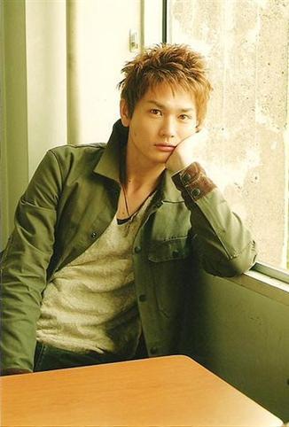 青山草太