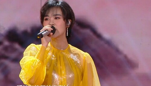 郁可唯《思慕》尽显梦幻古风美