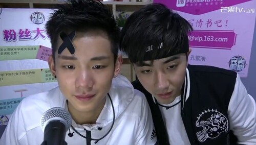 《818舟奕博完美聊天室》0921期:舟奕博818与孔繁浩上演脸颊杀