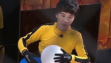 虎子0.5秒后空翻保住气球完美着陆