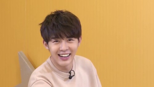 《天才已出道》第三期 朱元冰测谎仪问答超诚实-综艺-高清视频在线