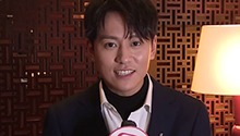 秦俊杰陆毅携手送上新年祝福