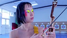 雎晓雯芒果眼妆上演精灵范