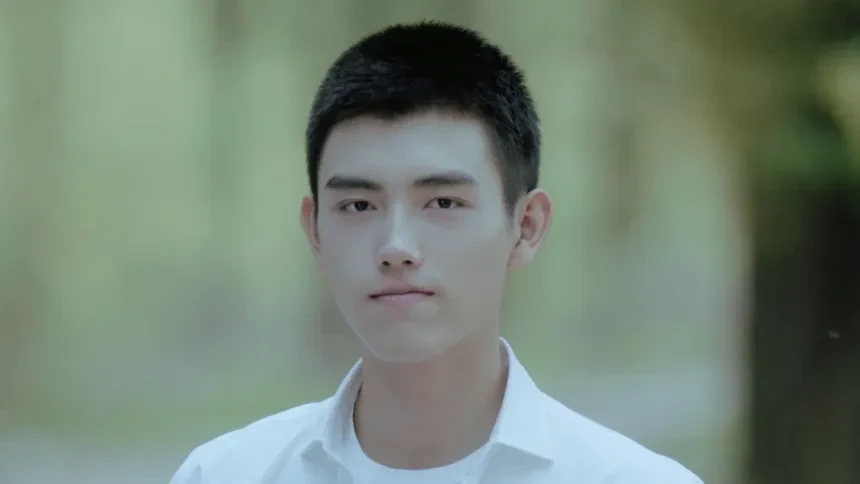 最好的我们同名主题曲白衣翩翩陈飞宇诠释最好的少年