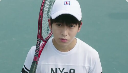 少年名场面:乔晨挑战路夏外旋发球-电视剧-全集高清视频-芒果tv