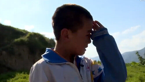 变形计11月3日看点甘肃农村少年石玉兴乖巧懂事惹人怜