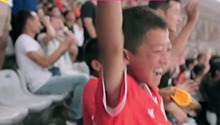 足球少年终圆梦