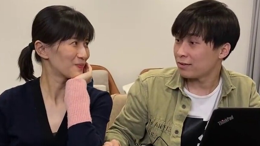 papi酱当八卦同事知道你谈恋爱了