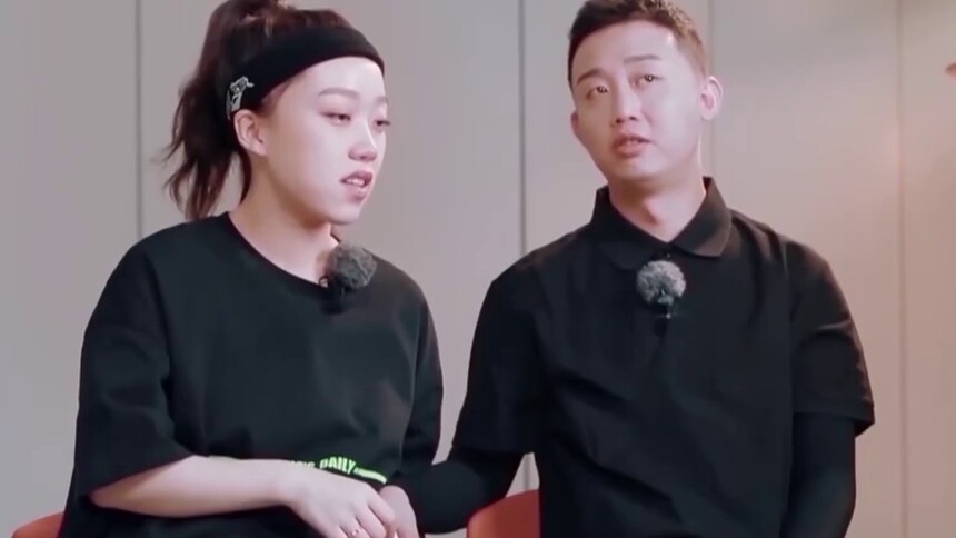 育儿日记:"奶盖夫妇"全情投入新手爸妈角色