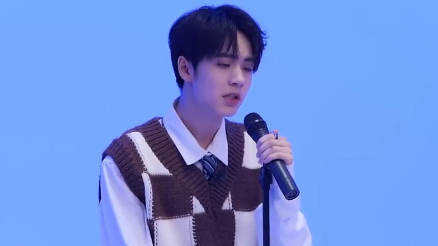 芒果酱问大明星荐小编热推郑人予《下个世纪》04:28郭震《听风》04:11