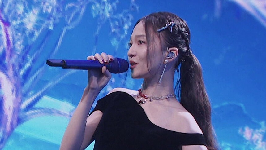 纯享张韶涵淋雨一直走诠释追梦态度