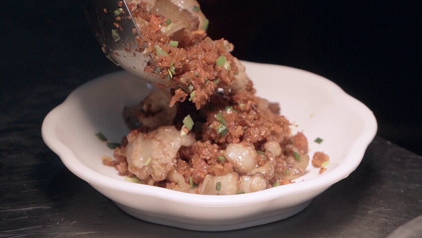 苞谷酸回锅肉让人大呼过瘾