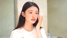 林允复刻剧中方小莴同款腮红妆容