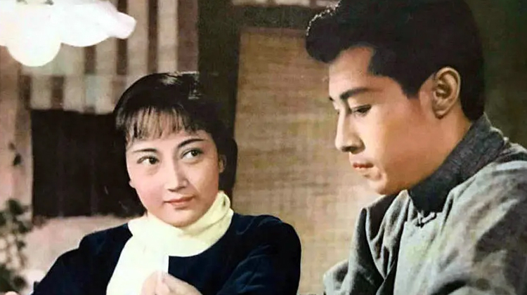 野火春风斗古城