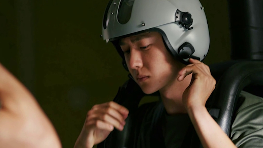 五一观影热潮！《长空之王》《长沙夜生活》等热映
