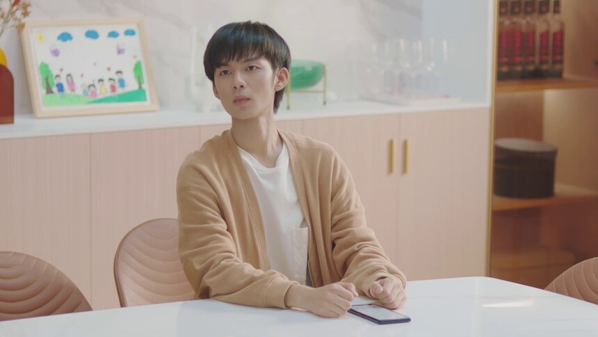 林森沈蕾出门约会，斯航长兄为“付”买单晚餐