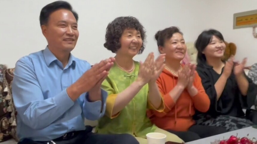 神二十三航天员张志远父母：他从小吃苦耐劳 干活不怕脏不怕累