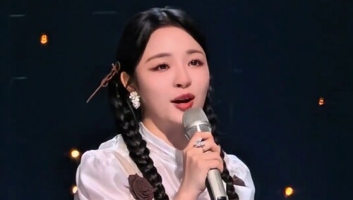 李莎旻子《歌手2026》发布会直拍