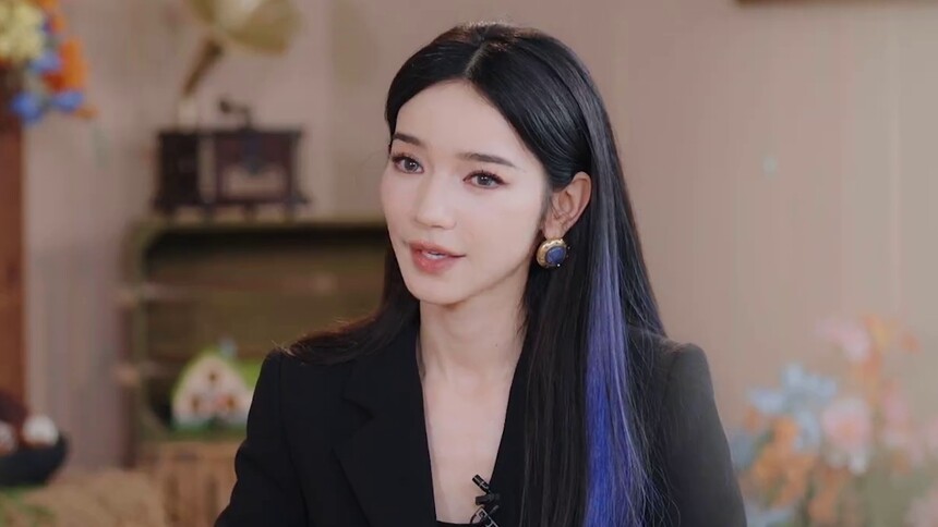 代斯敬佩维妮娜社交能力