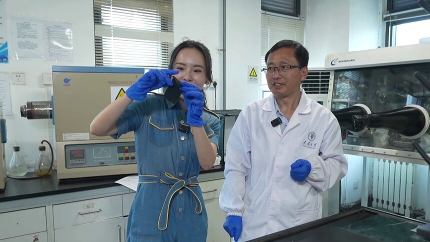 大自然的原材料，怎样做成电池呢？