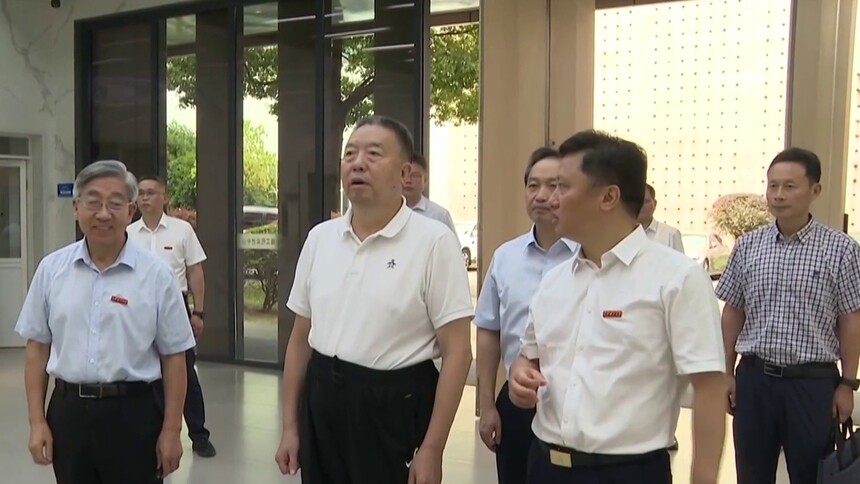 毛万春在长沙理工大学调研 推动政产学研金用深度融合 让创新成果服务经济主战场